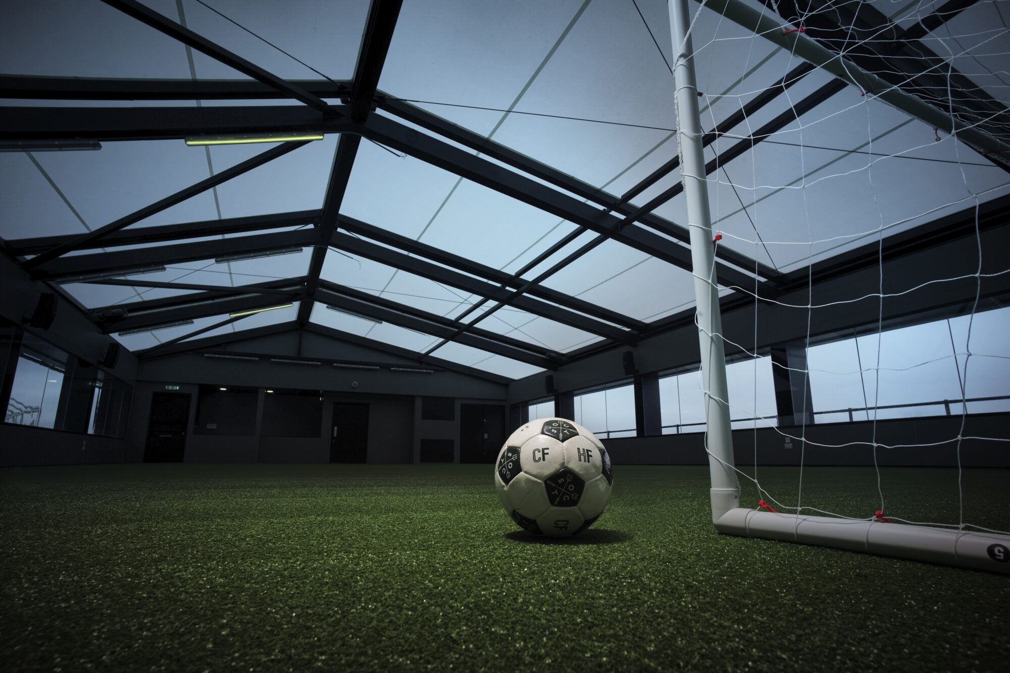 Rooftop 5-a-side pitch with retractable roof